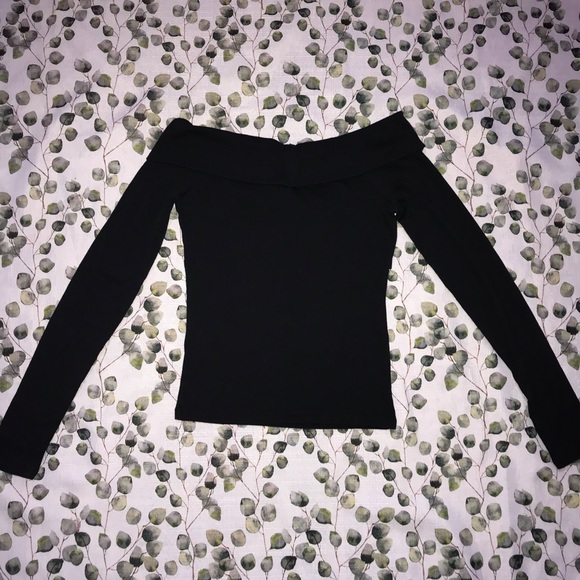 Hollister Cross Wrap Long Sleeve - Picture 6 of 8